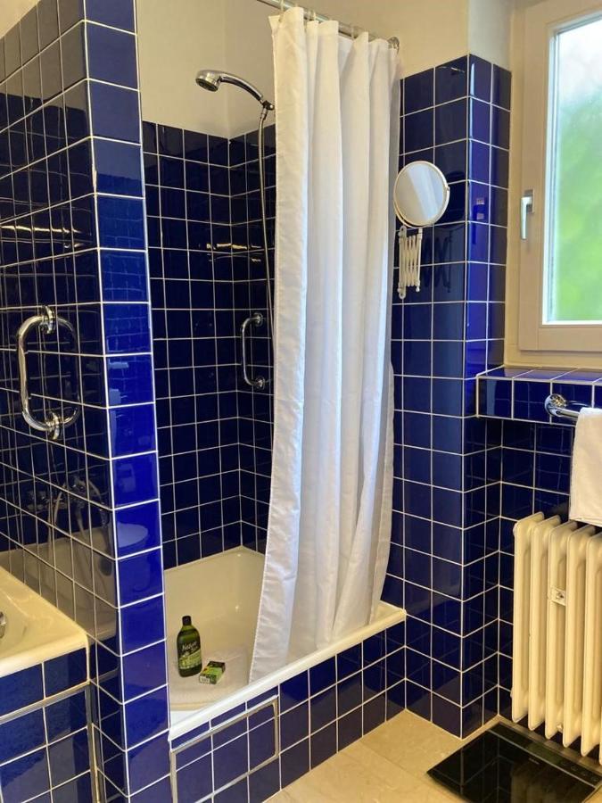 Schoenes Zimmer In Guter Lage In Aalen/Unterkochen Eksteriør billede